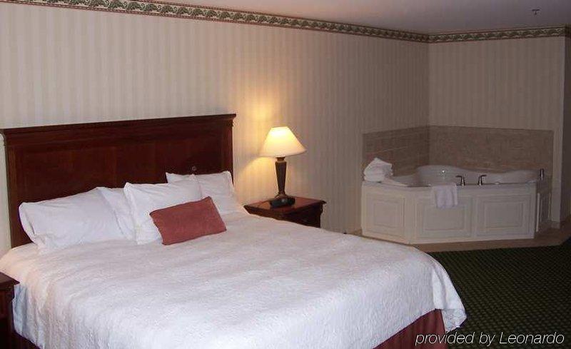 Hampton Inn Литлтон Номер фото
