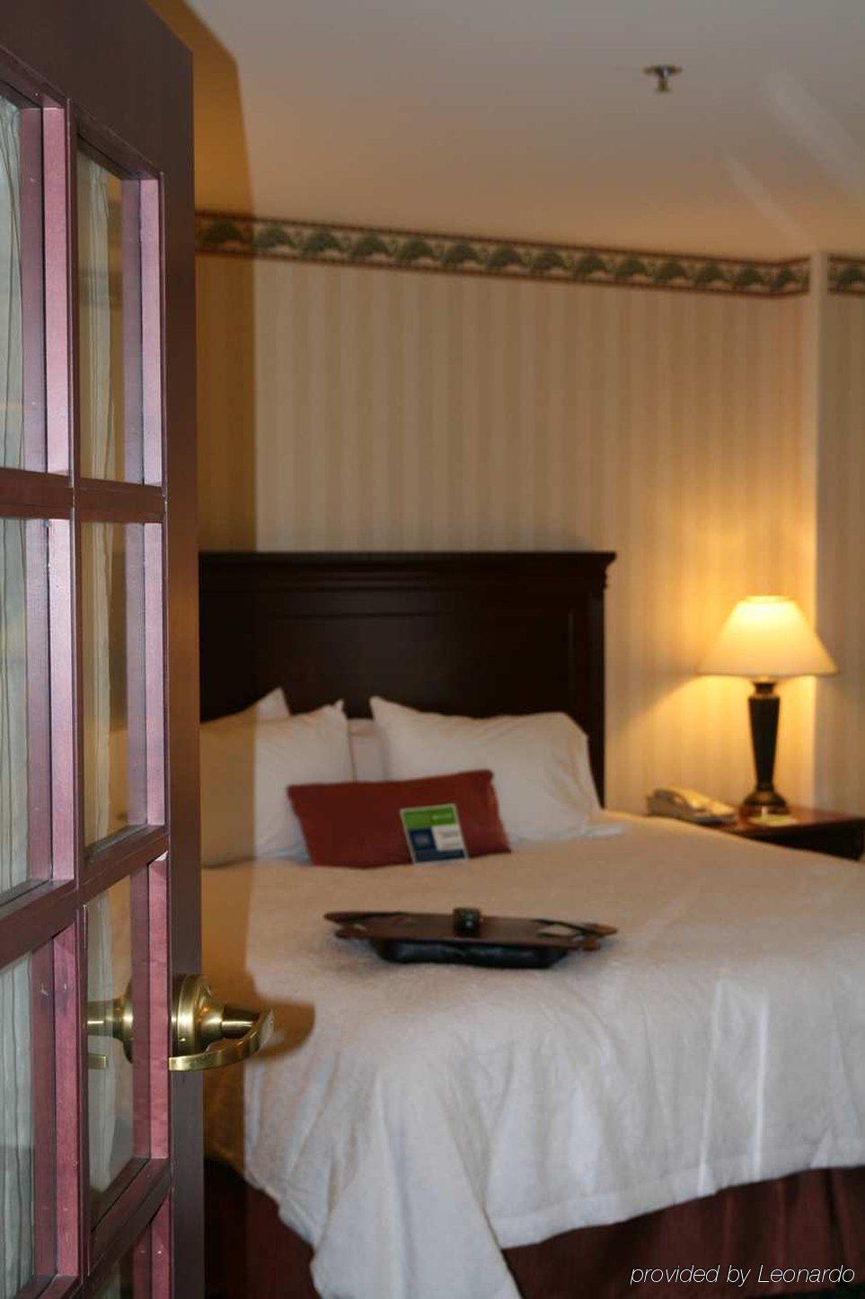 Hampton Inn Литлтон Номер фото
